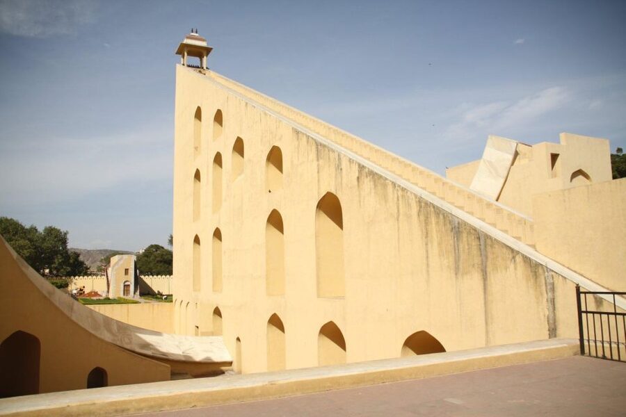 Jaipur: Full-Day Private Sightseeing Tour by Tuk Tuk - Albert Hall Museum: Indo-Saracenic Style and Real Collections