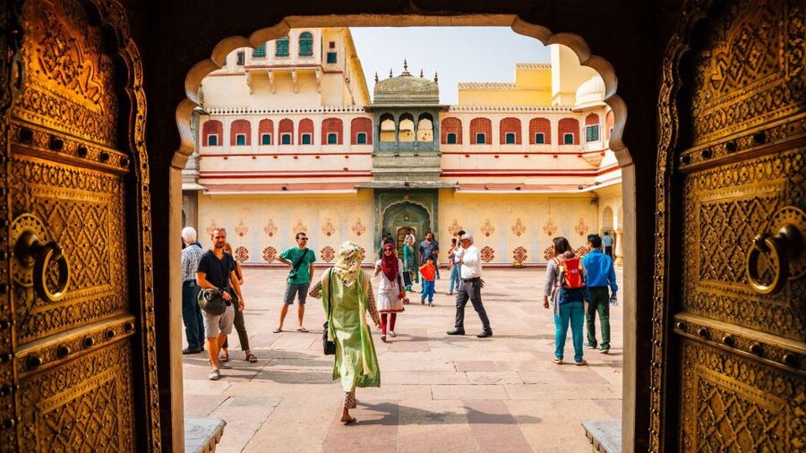 Jaipur: Full-Day Private Sightseeing Tour by Tuk Tuk - Jal Mahal on Man Sagar Lake: A Palace-Like Stop With Quiet Atmosphere