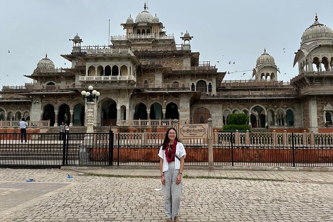 Jaipur Half-Day Heritage Tour by Women-Driven E-Rickshaw - Stop 3: Jantar Mantar and the Largest Stone Sundial
