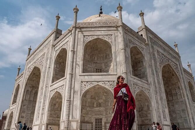 Jaipur Pink City Tour by Car or Tuk-Tuk - Meera Bai Temple (Jagat Shiromani ji Temple): a devotional stop with strong architecture