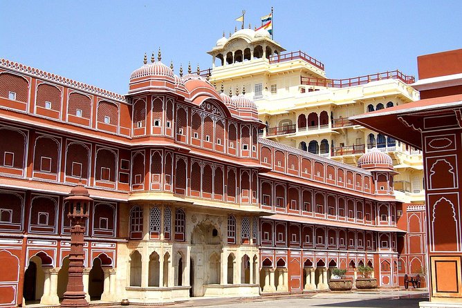 Jaipur: Private Day Trip by Tuk-Tuk & Guide with Pick-Up & Drop - Pickup at around 8AM, then an easy day of landmarks
