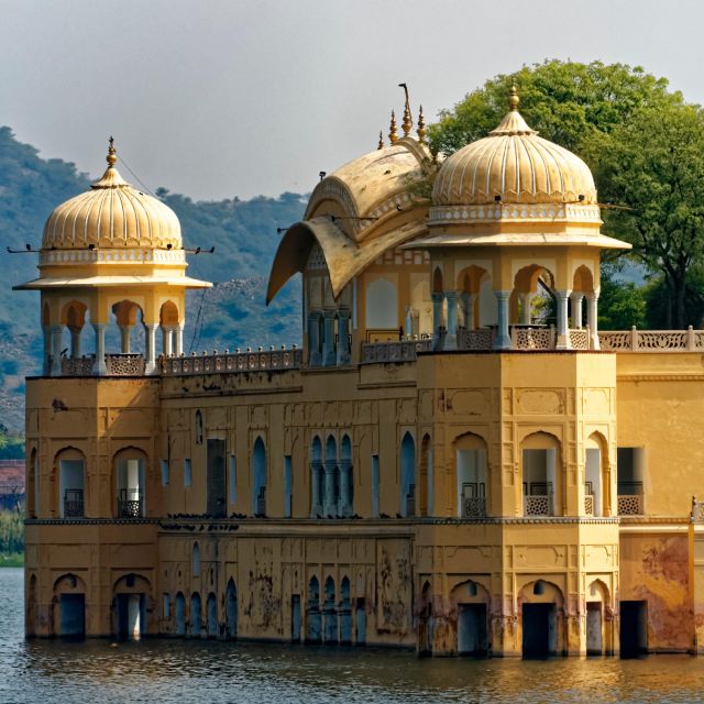 Jaipur: Private Full-Day City Tour by Tuk-Tuk or Car - Jantar Mantar: the best kind of science story