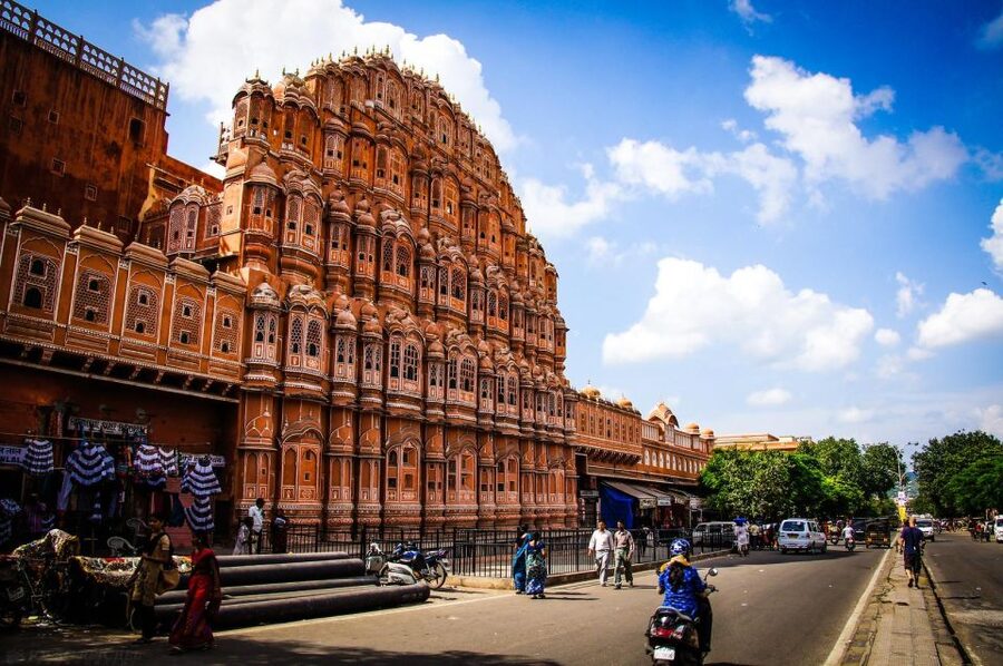 Jaipur: Private Full-Day City Tour by Tuk-Tuk or Car - Choosing your wheels: tuk-tuk vs car (and why you should care)