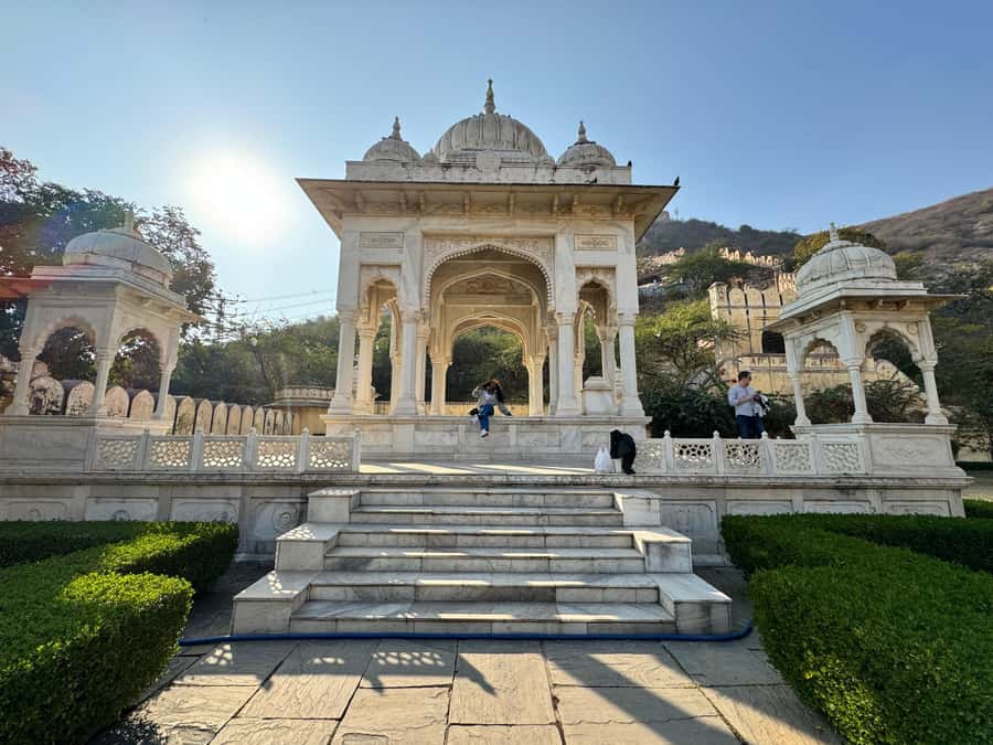 Jaipur: Private Full-Day Sightseeing Tour by Tuk-Tuk - Amber Fort Hill Views and Panna Meena Ka Kund Stepwell