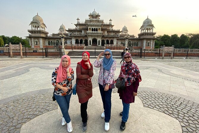 Jaipur Private Full-Day Sightseeing Tour by Tuk-Tuk with Pickup - Pickup and the private comfort factor