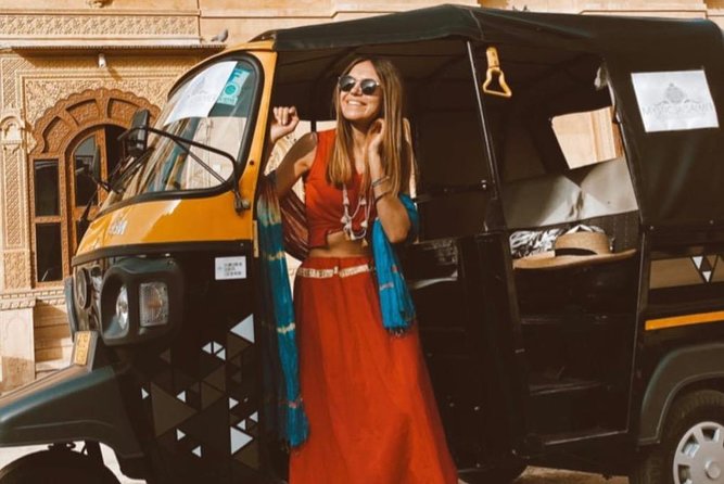 Jaisalmer Tuk-Tuk Private Full Day Tour with Pick-up - Mandir Palace and the “palace power” start