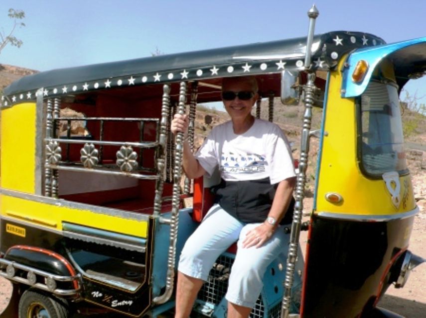 Jodhpur: City Tour by Three-Wheeler Tuk Tuk - Jaswant Thada: 19th-century royal cenotaph and garden calm