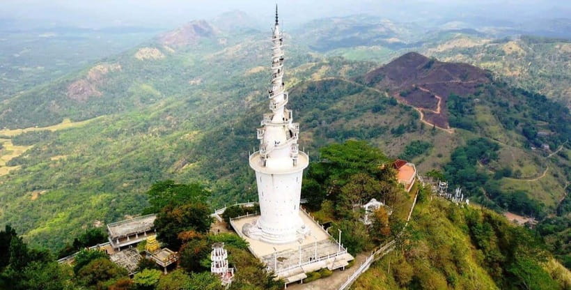 Kandy: Ambuluwawa Day Tour by TukTuk with Local Guide - What the tower area gives you besides the view