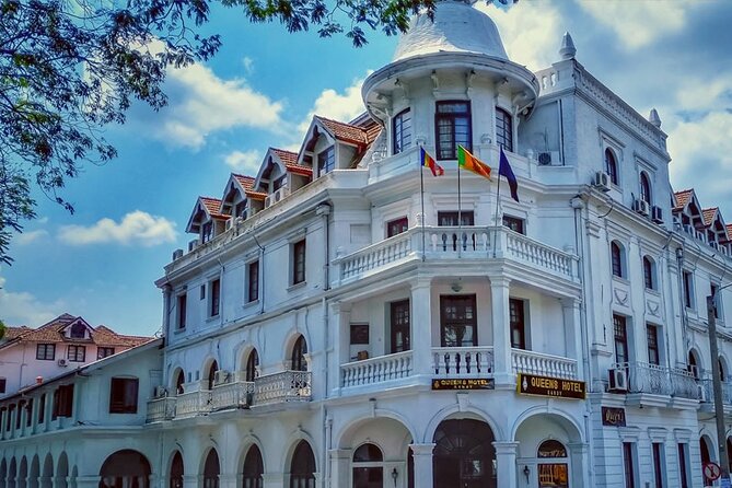 Kandy City Sightseeing and Ambuluwawa Tower by Tuk Tuk Tour - A private tuk-tuk day that’s built for real pacing