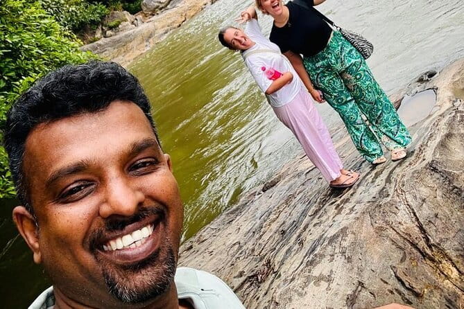 Kandy City Tour with Ambuluwawa by Tuk Tuk - Stop-by-stop: what you’ll do, and what to watch for