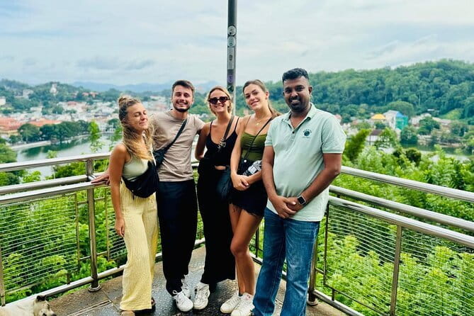 Kandy City Tour with Ambuluwawa by Tuk Tuk - Price and value: where the $30 per group fits best