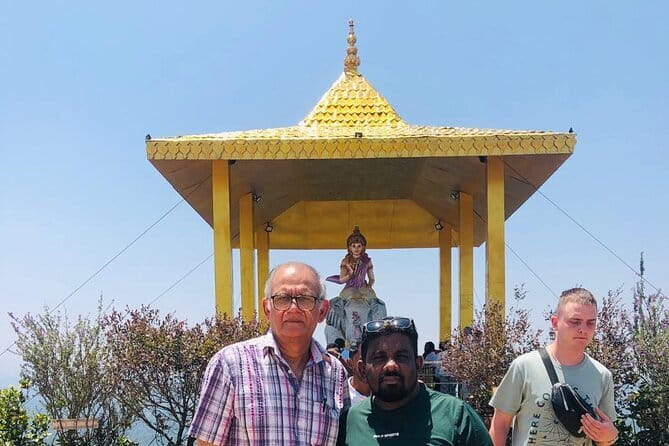 Kandy City Tour With Modern Tuk Tuk - Peradeniya Royal Botanical Gardens: your best walking block