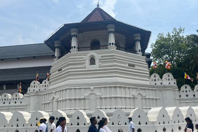 Kandy Heritage City Tour by tuktuk - Pickup, Time on the Clock, and How the Day Feels