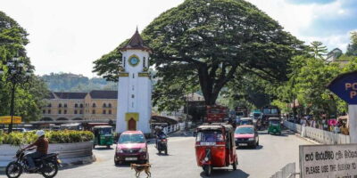 Kandy: Private Guided City Tours by Tuk Tuk Sightseeing Tour - Temple of the Tooth: UNESCO and Respectful Visits