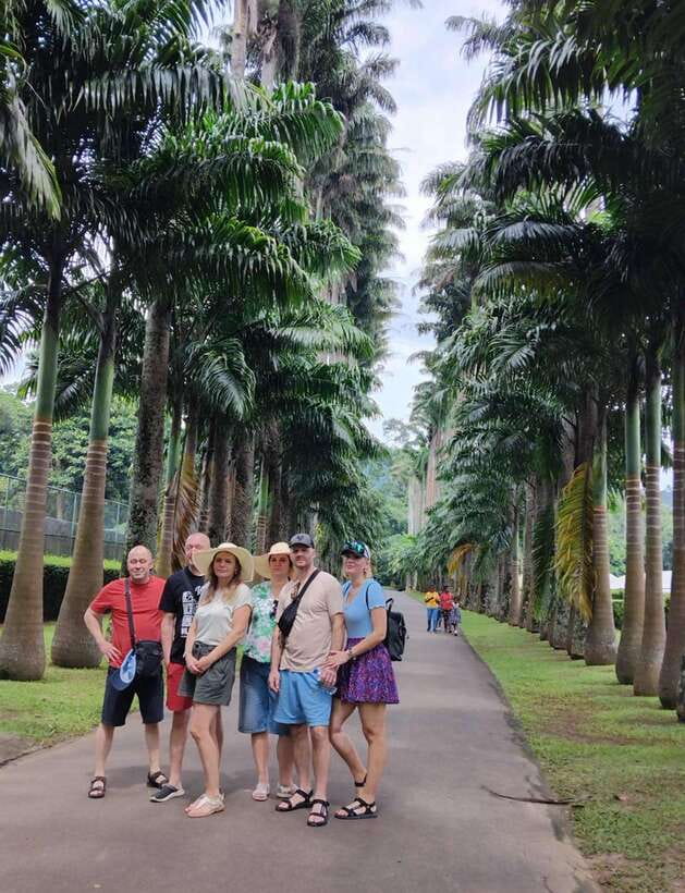 Kandy: Private Tuk Tuk Tour with Temple of the Tooth - Why this private tuk-tuk tour makes Kandy easier