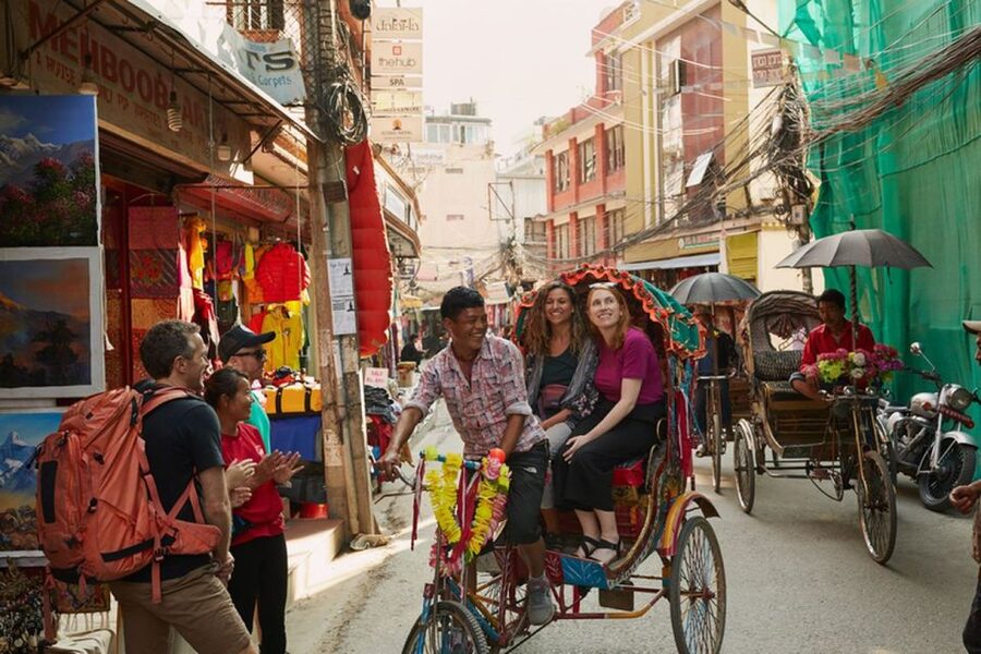 Kathmandu at Sunset: Explore the City on Rickshaw - Thamel at Golden Hour: A Short Stop for Bearings