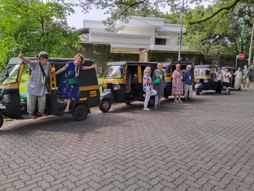 Kochi: Private Tuk-Tuk City Tour with Hotel Pickup - Getting There Smoothly: Hotel Pickup, Port Meeting, and Timing