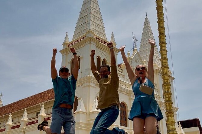 Kochi’s Best TukTuk Sightseeing Tour with Local Driver - Dutch Cemetery and Santa Cruz Basilica: Churches and Courtyards With Stories