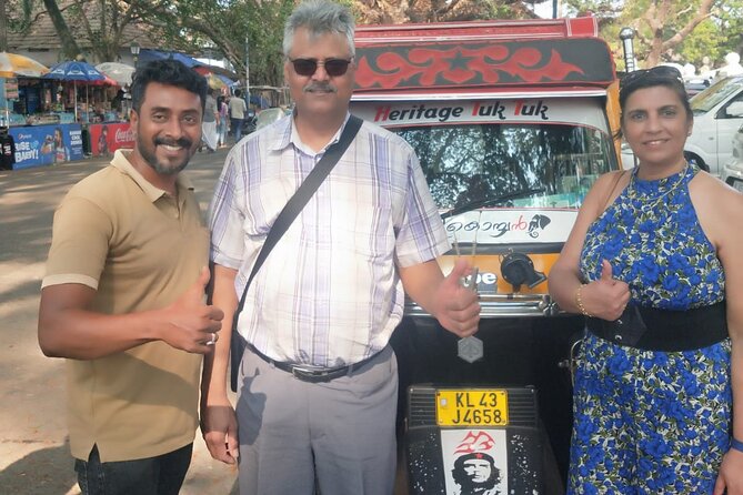 Kochi Sightseeing Tuk-Tuk Tour with Pickup From Cruise Ships - What the guide does that you’ll feel during the ride
