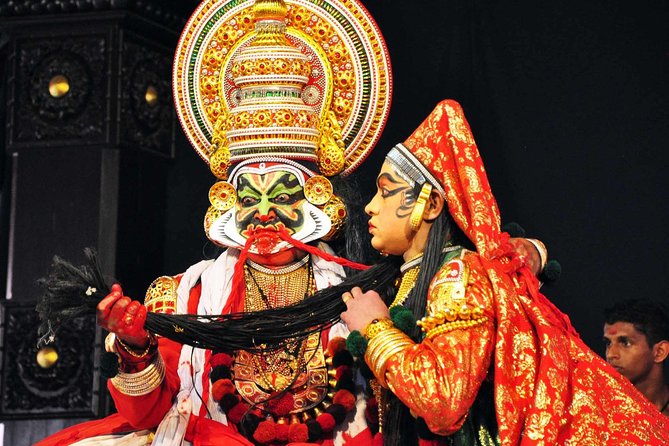 Kochi Tuk Tuk Tours - St. Francis CSI Church: where Vasco-da-Gama’s story begins