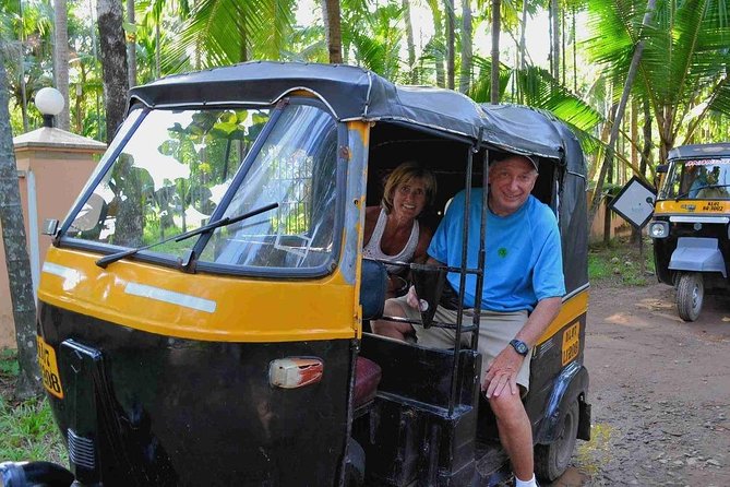 Kochi Tuk Tuk Tours - Fort Kochi start: nets, lanes, and a free reset