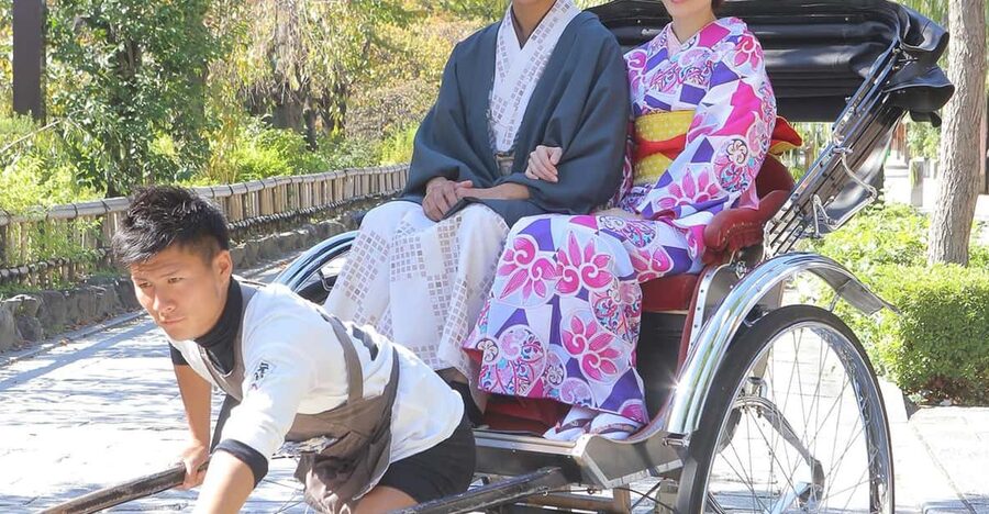 Kyoto:Kiyomizu-dera Temple Rent a kimono and ride a rickshaw - Why Higashiyama feels easy in a kimono and rickshaw