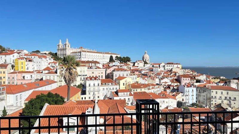 Lisboa: Tuk Tuk ride in Alfama & pick-up you at the hotel. - Why a vintage tuk tuk makes Lisbon’s 7 hills feel manageable