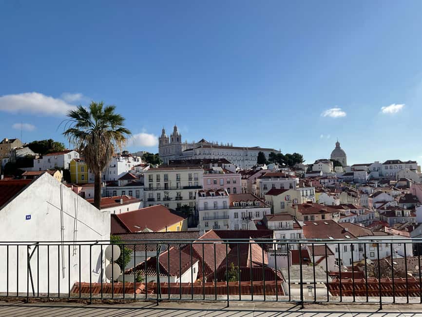 Lisbon:2-hour sightseeing TukTuk Tour with free Pickup - Why an electric tuk tuk fits Lisbon so well