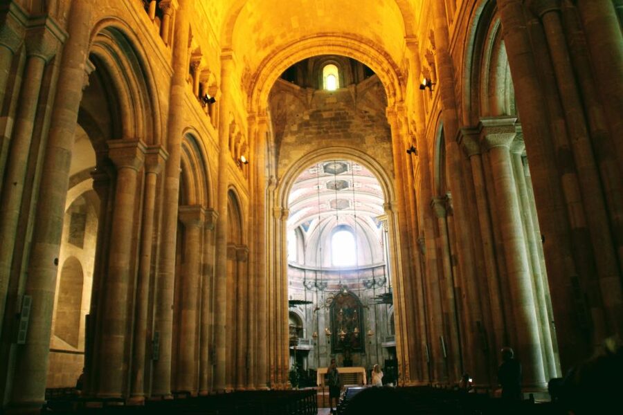 Lisbon: 3-Hour Sightseeing Tour by Tuk-Tuk - Getting the Neighborhood Mix: Alfama, Graça, Baixa, Chiado, Bairro Alto