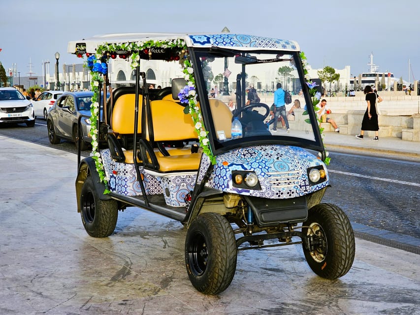 Lisbon: Alfama tour by tuktuk private, up to 90 min - Miradouro de Santa Luzia: quick steps, excellent angles
