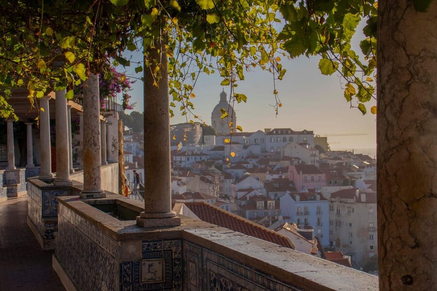 Lisbon: All Viewpoints Tuk-Tuk Tour with a True Local Guide - Why the Local Guide Changes the Whole Day