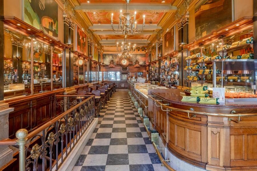 Lisbon: Chiado, Bairro Alto, and Principe Real Tuk Tuk Tour - When to go: time of day changes the feel