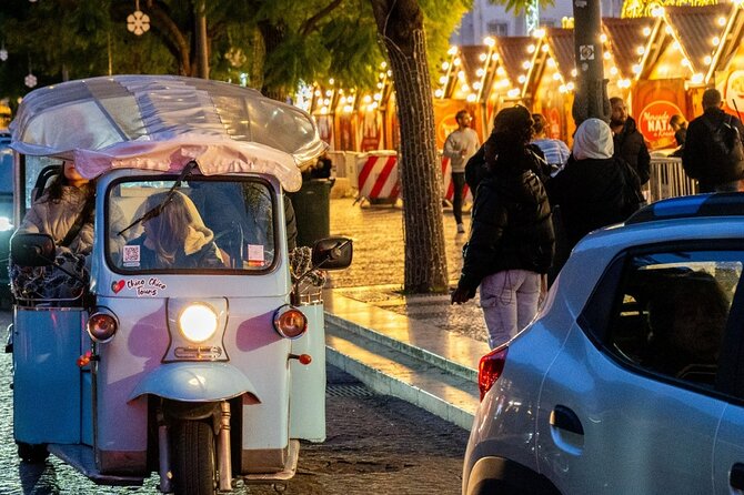 Lisbon Christmas Lights Tuk-Tuk Tour with Local Guide - Eduardo VII Park Sightline and Avenida da Liberdade’s Light Strip