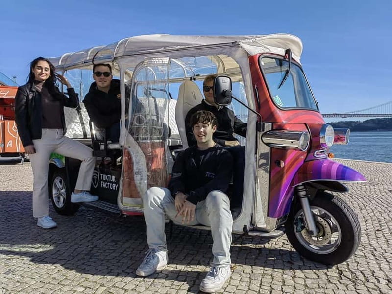 Lisbon: City Highlights Tuk-Tuk Tour with Pickup - Pickup, Timing, and How the 100 Minutes Actually Feels
