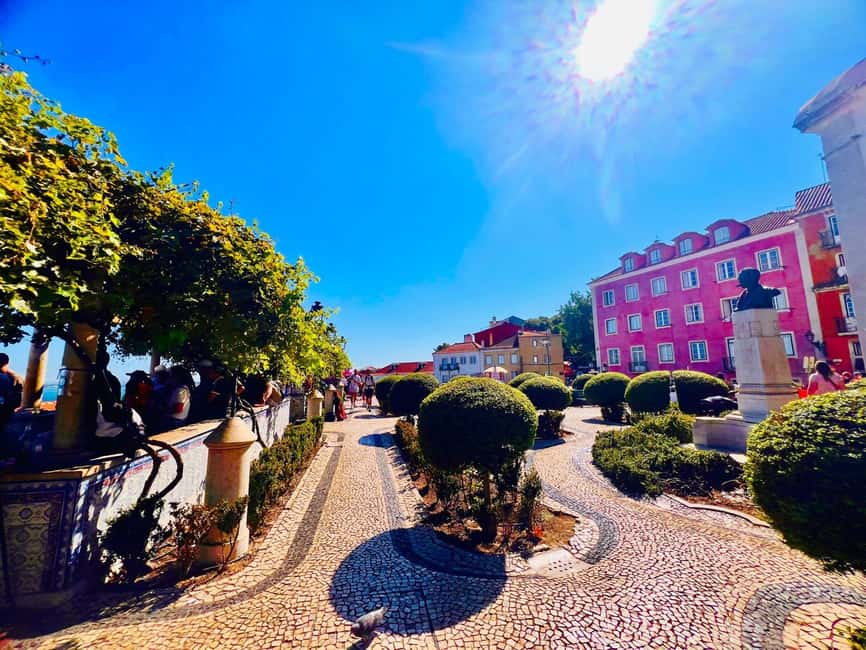 Lisbon: City Tour by Tuk Tuk with Free Souvenir - Practical Details That Change How You’ll Enjoy It