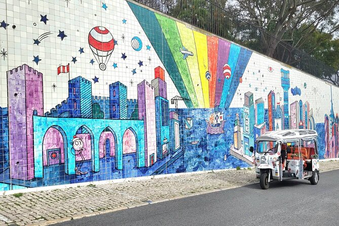Lisbon Complete Tour! Eco TukTuk Private Guided - São Vicente de Fora: baroque tiles and a monastery turned pantheon