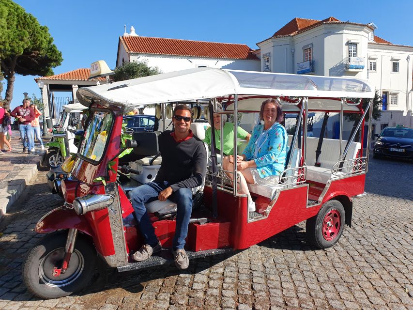 Lisbon: Electric Tuk Tuk Private Tour of the Seven Hills - From São Vicente de Fora to National Pantheon views and Senhora do Monte