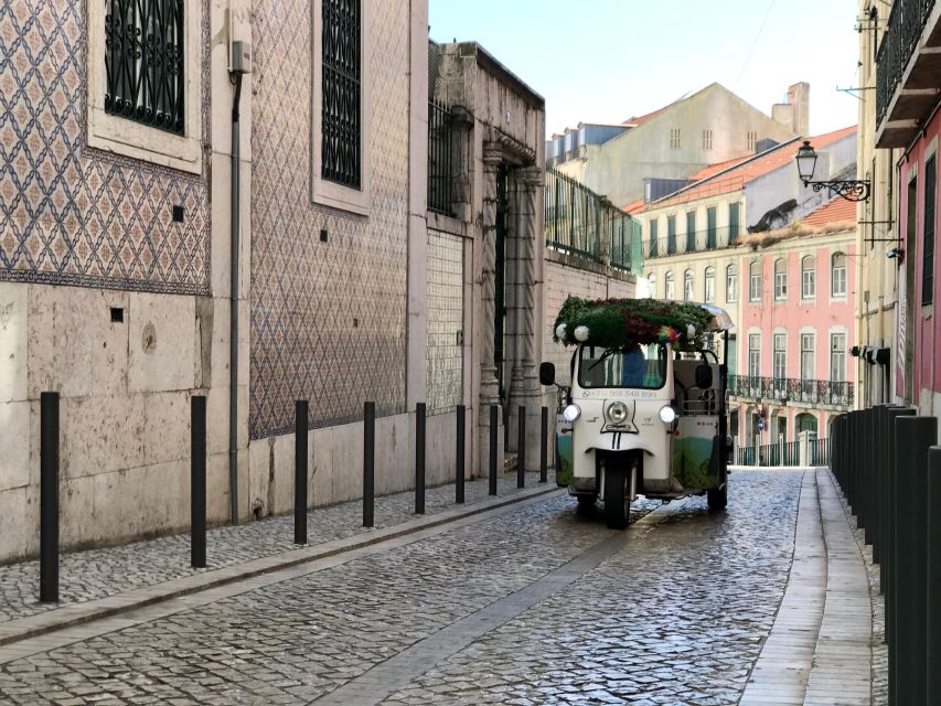 Lisbon: Famous 28 Tram Line Guided Private Tour by Tuk-Tuk - Price and Value: What $141 for Up to 4 Really Buys You
