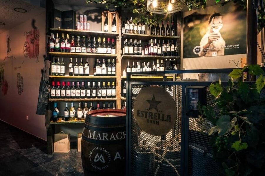 Lisbon: Food and Wine Tasting 4-Hours Tuk Tuk Tour - Key takeaways before you go