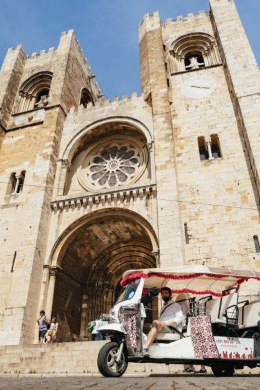 Lisbon: Food and Wine Tasting 4-Hours Tuk Tuk Tour - From São Pedro de Alcântara to Estrela Basilica: big moments, not random stops
