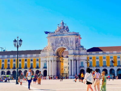 Lisbon: Guided Sightseeing Tour by Tuk Tuk - Meeting at Praça Dom Luís I and Getting Oriented Fast