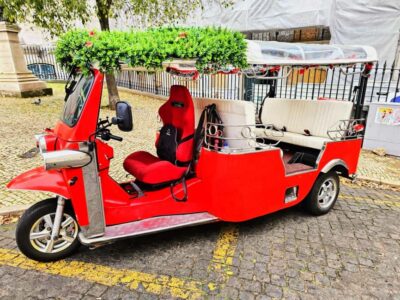 Lisbon: Guided Tuk-Tuk Tour Alfama and history - Starting at Time Out Market (and the Sophia option) without stress
