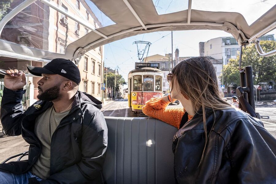 Lisbon: Guided Tuk-Tuk Tour Along the Historic Tram Line 28 - Nossa Senhora do Monte: the Tagus-and-city photo moment