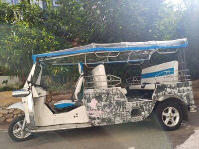 Lisbon: half day guided sightseeing tour by tuk tuk - Meet the flow: pickup, drop-off, and how the timing feels