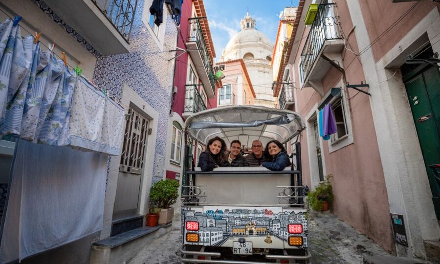 Lisbon: Half-Day Private Guided Tuk-Tuk Tour - Portas do Sol and Graça: Terraces, Narrow Streets, and the Lisbon Mood