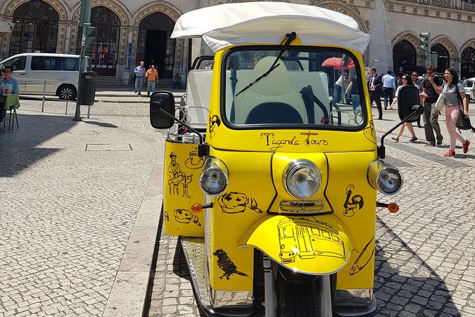 Lisbon Highlights by Tuk Tuk - Entering Lisbon From Av. da Liberdade and Staying Comfortable