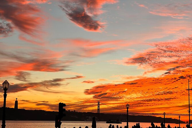Lisbon: Historic City Tour by Tuk-Tuk - Price and value: what you really get for about $1.02