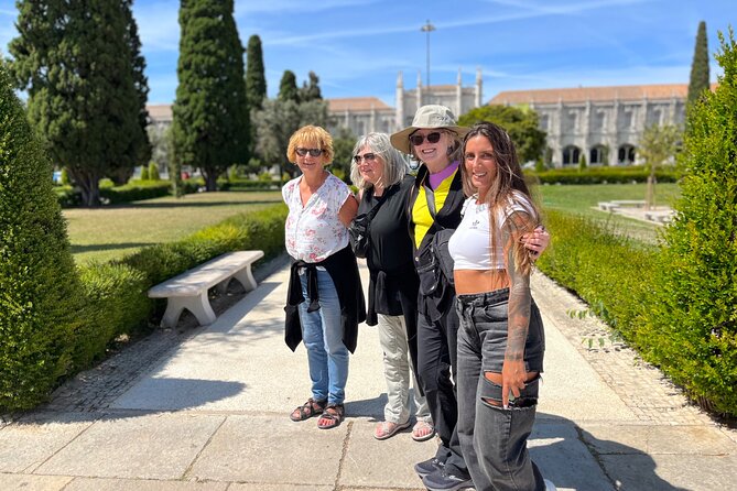 Lisbon Old Town Tour by Tuk Tuk with Local Guide - Alfama: finishing in Lisbon’s oldest street maze
