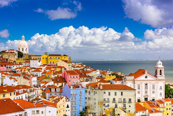 Lisbon: Old Town Tuk-Tuk Tour. - Key points that make this tour work