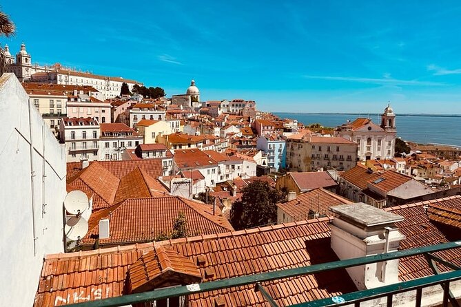Lisbon: Old Town Tuk-Tuk Tour. - Finishing in Central Lisbon: Rua Augusta Arch, Pink Street, City Hall
